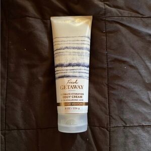 Bath & Body Works Fresh Getaway Body Cream
